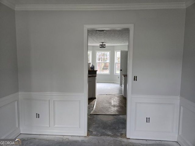 1090 Chapel Hill Drive SE, Lawrenceville, GA 30045