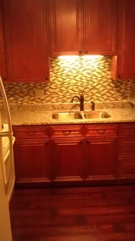 9s025 Lake Drive 10-206, Willowbrook, IL 60527
