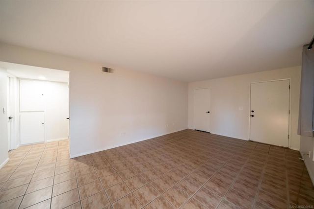 909 Martin Dr A, Escondido, CA 92026