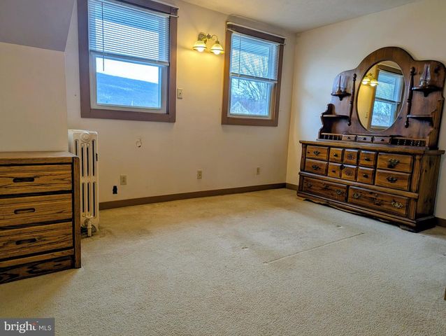 616 E 5TH ST, Bellwood, PA 16617