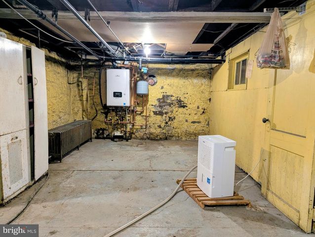 616 E 5TH ST, Bellwood, PA 16617