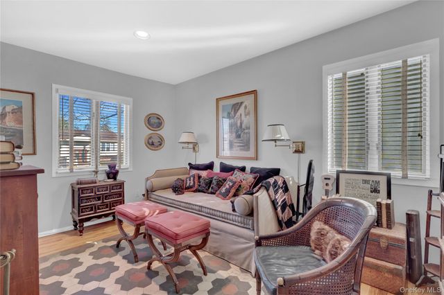 2988 Bond Drive, Merrick, NY 11566