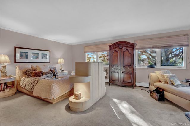 2988 Bond Drive, Merrick, NY 11566