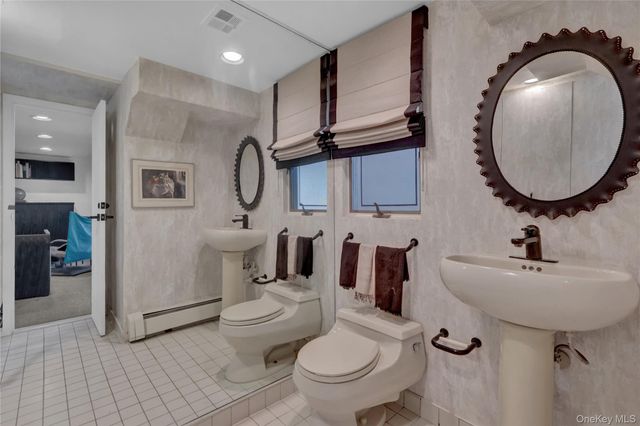 2988 Bond Drive, Merrick, NY 11566