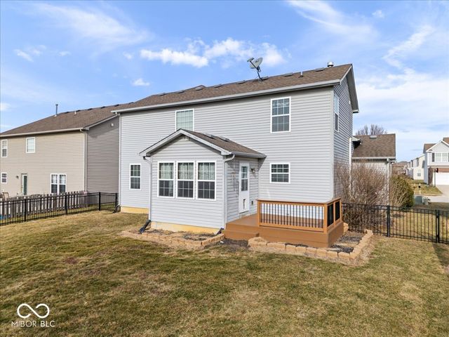 5865 Belvista Drive, Plainfield, IN 46168