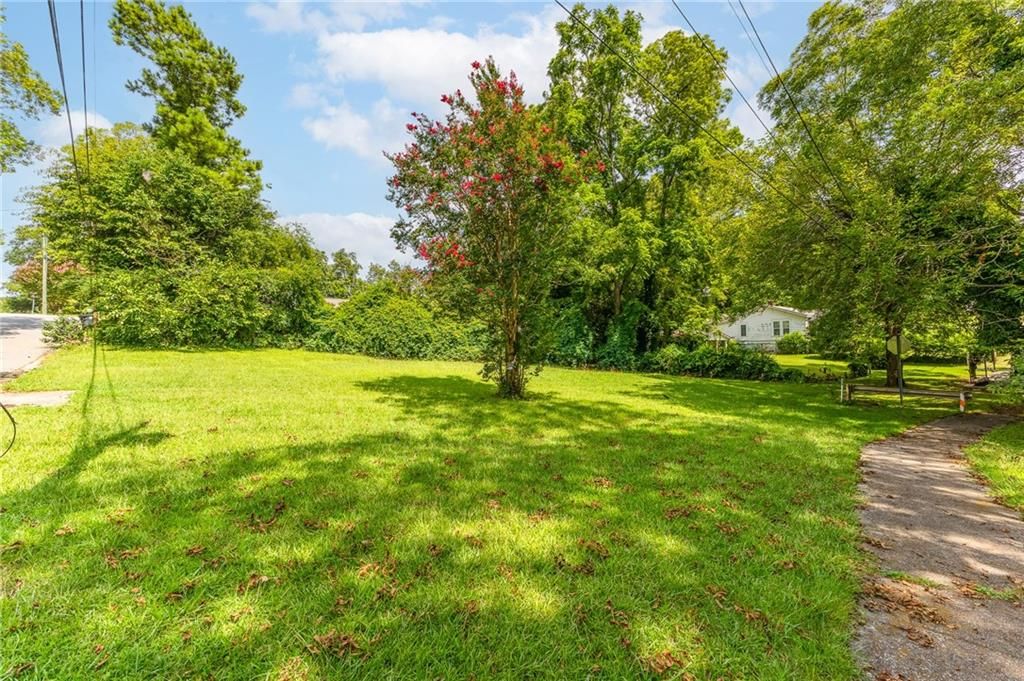769 Carlton SE Street, Gainesville, GA 30501