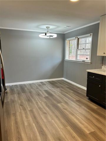 53 Pool Circle, Auburn, GA 30011