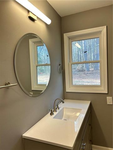 53 Pool Circle, Auburn, GA 30011