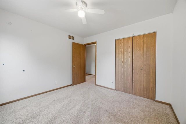 873 Oak Ridge Lane, Genoa City, WI 53128