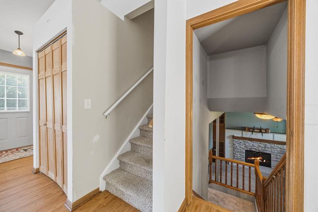 873 Oak Ridge Lane, Genoa City, WI 53128
