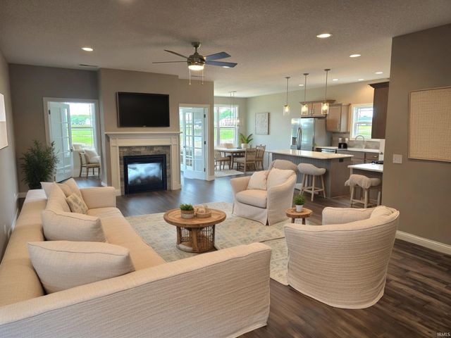 5502 Rio Azul Cove, Fort Wayne, IN 46818