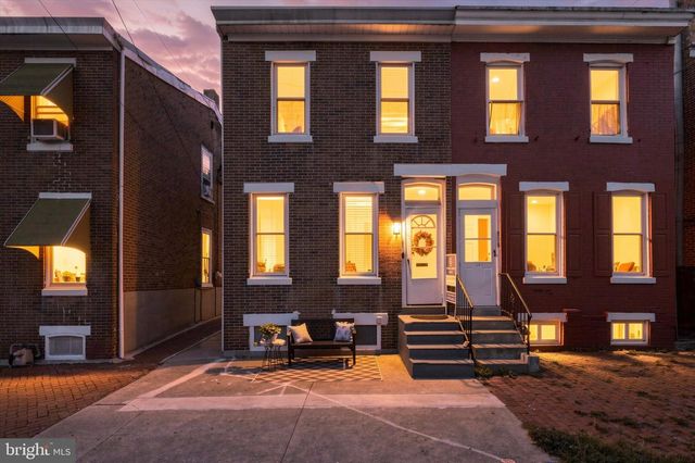 810 GEORGE ST, Norristown, PA 19401