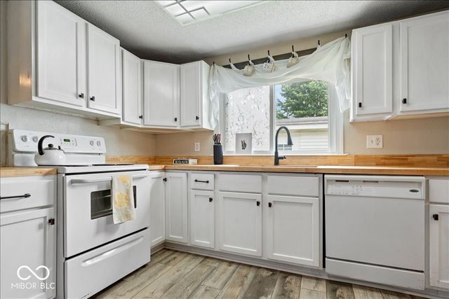 1815 Cherry Street, Noblesville, IN 46060