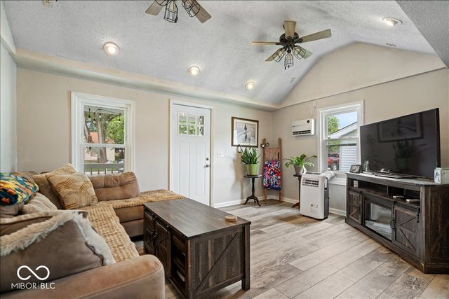 1815 Cherry Street, Noblesville, IN 46060