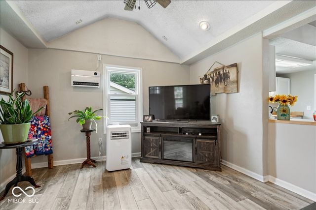 1815 Cherry Street, Noblesville, IN 46060