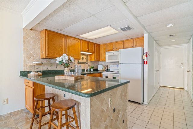 202 Reef Ave 506, Corpus Christi, TX 78402