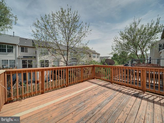 8241 HUMPHREY LN, Manassas, VA 20109