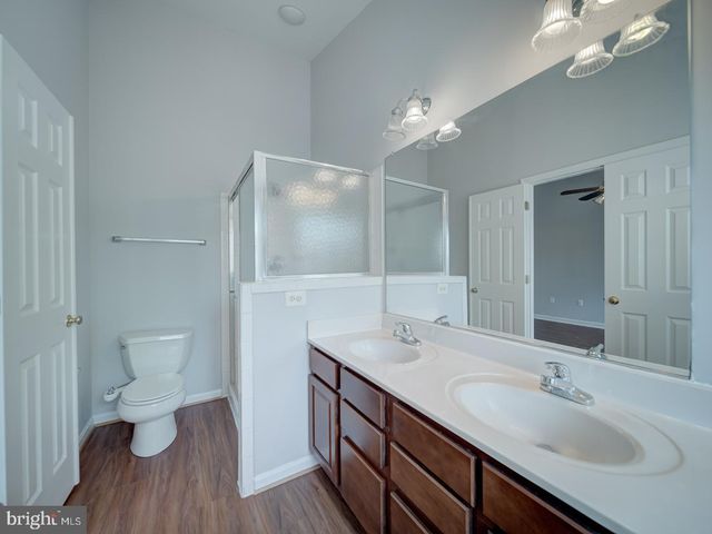 8241 HUMPHREY LN, Manassas, VA 20109