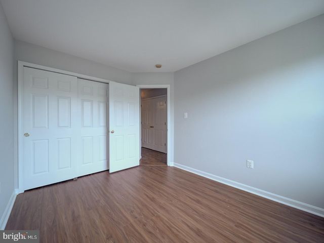 8241 HUMPHREY LN, Manassas, VA 20109