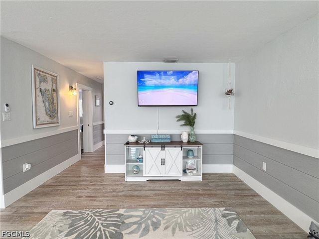 2691 Geary ST, Matlacha, FL 33993