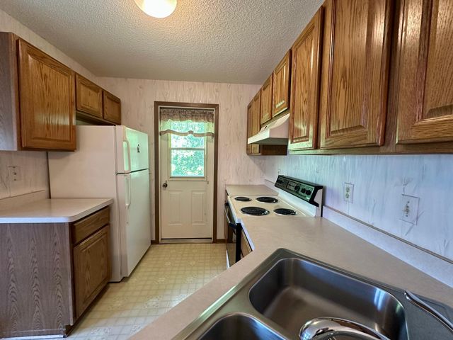 2687 Brookdale Lane, Brooklyn Park, MN 55444