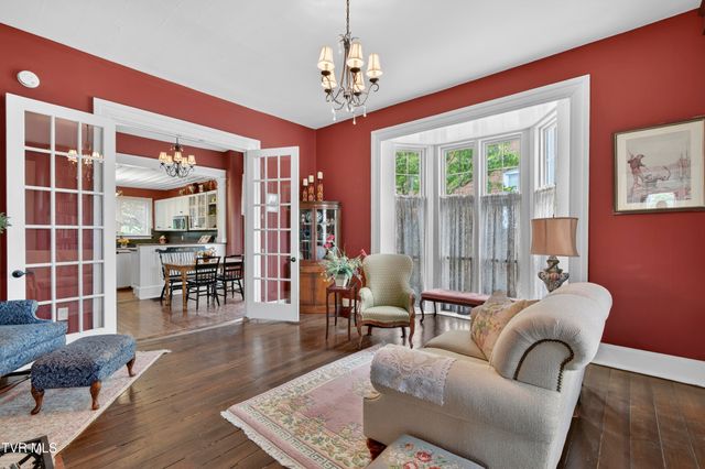 116 East Main Street, Abingdon, VA 24210