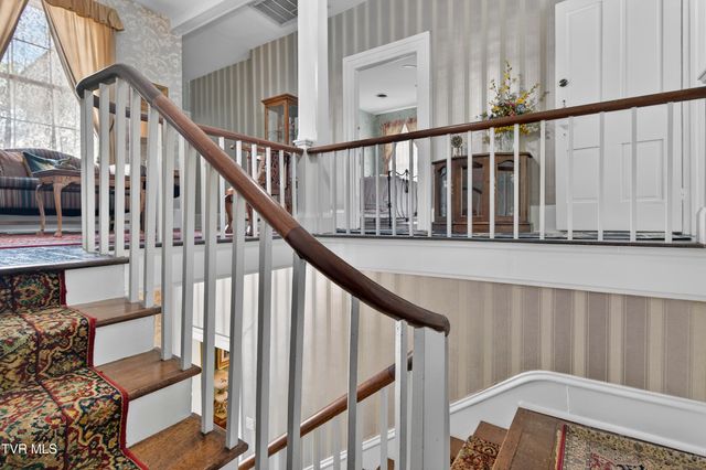 116 East Main Street, Abingdon, VA 24210