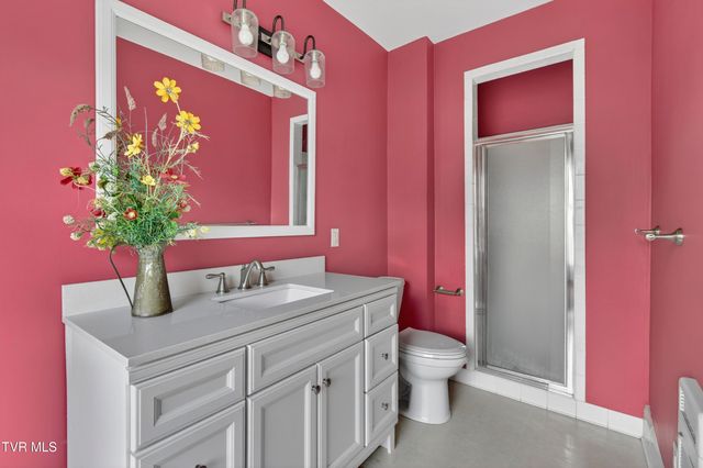 116 East Main Street, Abingdon, VA 24210