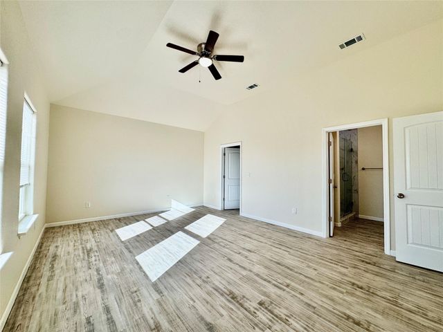 18 Edgewater, Bayou Vista, TX 77563