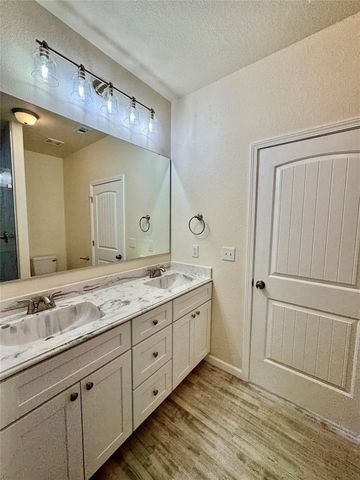 18 Edgewater, Bayou Vista, TX 77563
