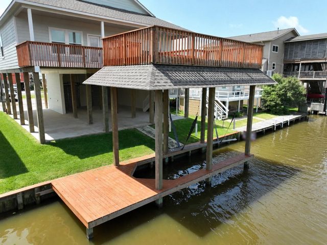18 Edgewater, Bayou Vista, TX 77563
