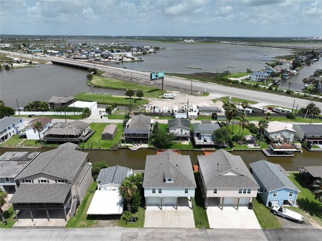 18 Edgewater, Bayou Vista, TX 77563