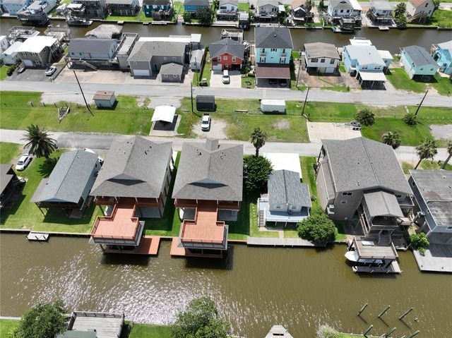 18 Edgewater, Bayou Vista, TX 77563