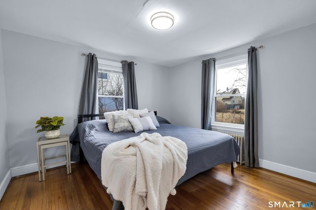 94 Benton Street, Manchester, CT 06040