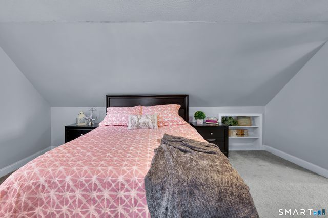 94 Benton Street, Manchester, CT 06040