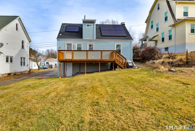 94 Benton Street, Manchester, CT 06040