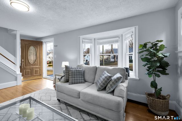 94 Benton Street, Manchester, CT 06040