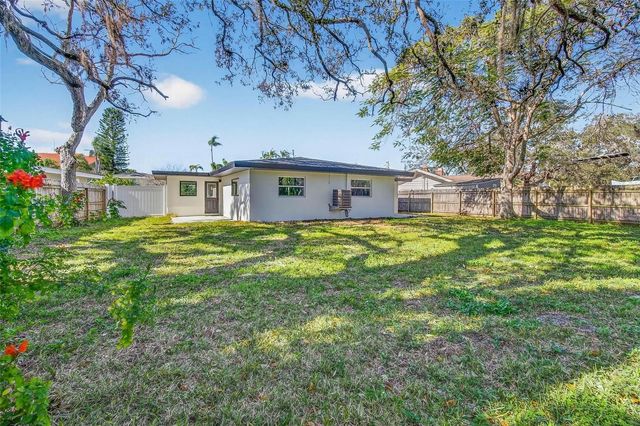 203 DRIFTWOOD DRIVE W, Palm Harbor, FL 34683