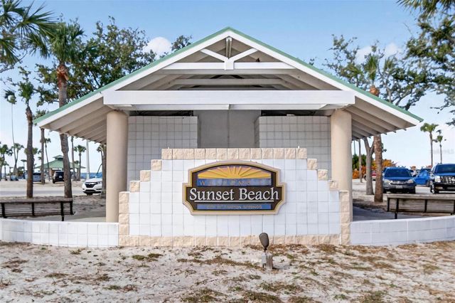 203 DRIFTWOOD DRIVE W, Palm Harbor, FL 34683