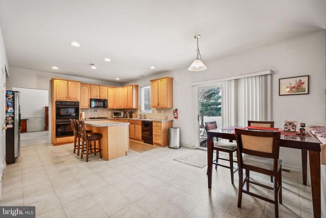 26 SAWGRASS DR, Westampton, NJ 08060