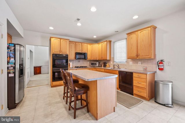 26 SAWGRASS DR, Westampton, NJ 08060