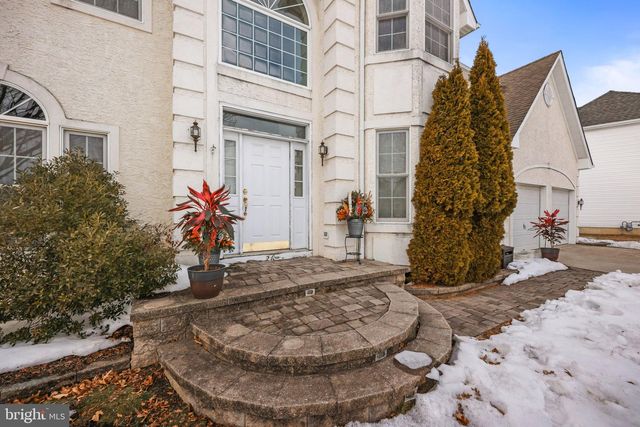 26 SAWGRASS DR, Westampton, NJ 08060