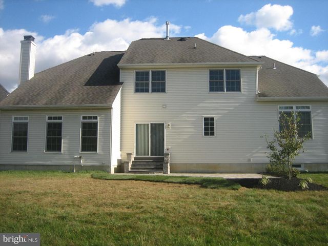 26 SAWGRASS DR, Westampton, NJ 08060