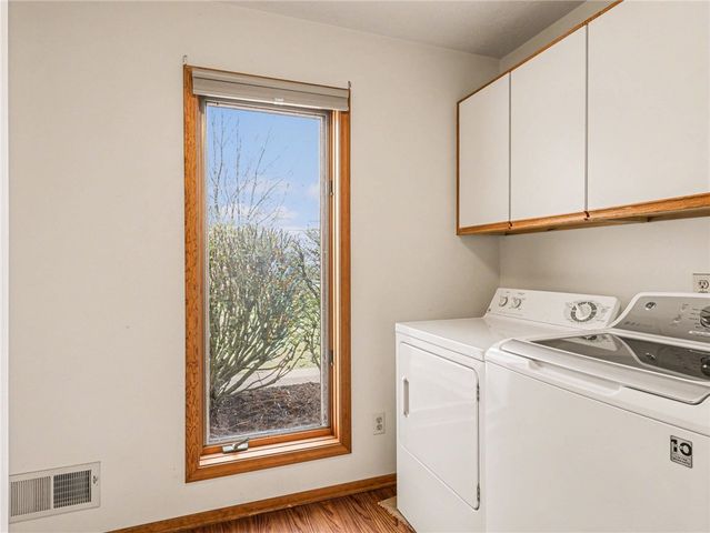 19 Royal Birkdale Court, Perinton, NY 14526