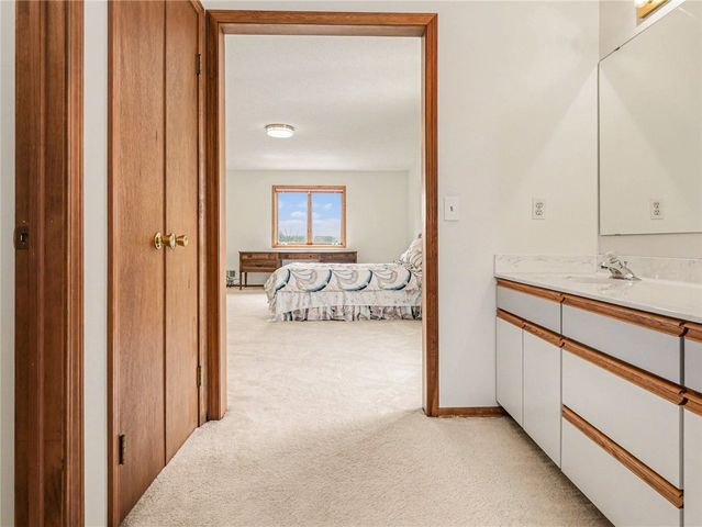 19 Royal Birkdale Court, Perinton, NY 14526