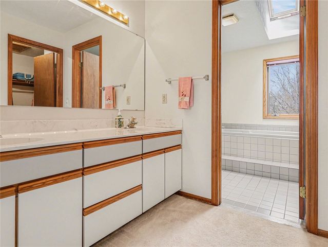 19 Royal Birkdale Court, Perinton, NY 14526