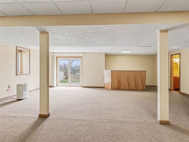 19 Royal Birkdale Court, Perinton, NY 14526