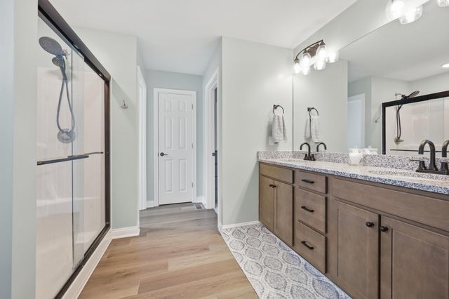 142 Dove Run Circle, Georgetown, KY 40324