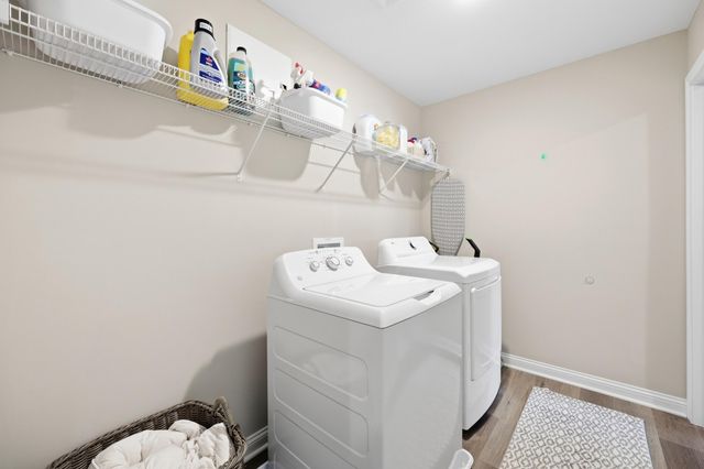 142 Dove Run Circle, Georgetown, KY 40324