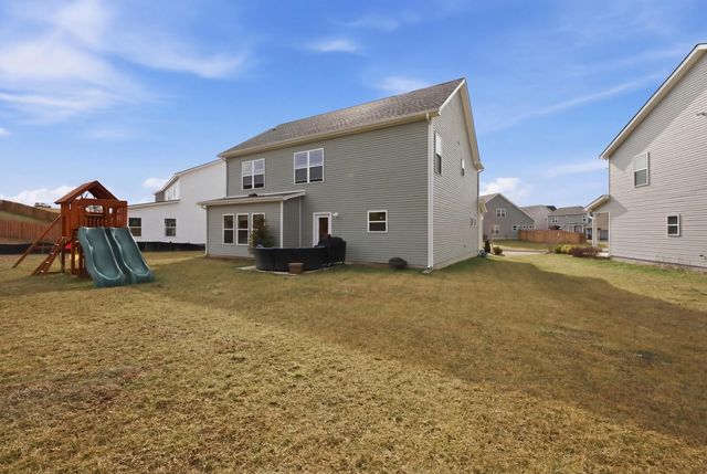 142 Dove Run Circle, Georgetown, KY 40324